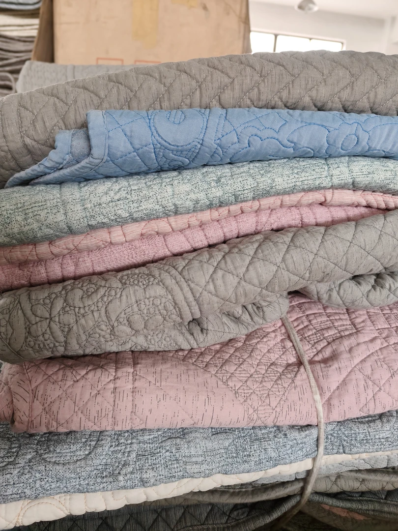 外贸高品质沙发垫单人床床垫尺寸约90*200左右微瑕颜色不挑