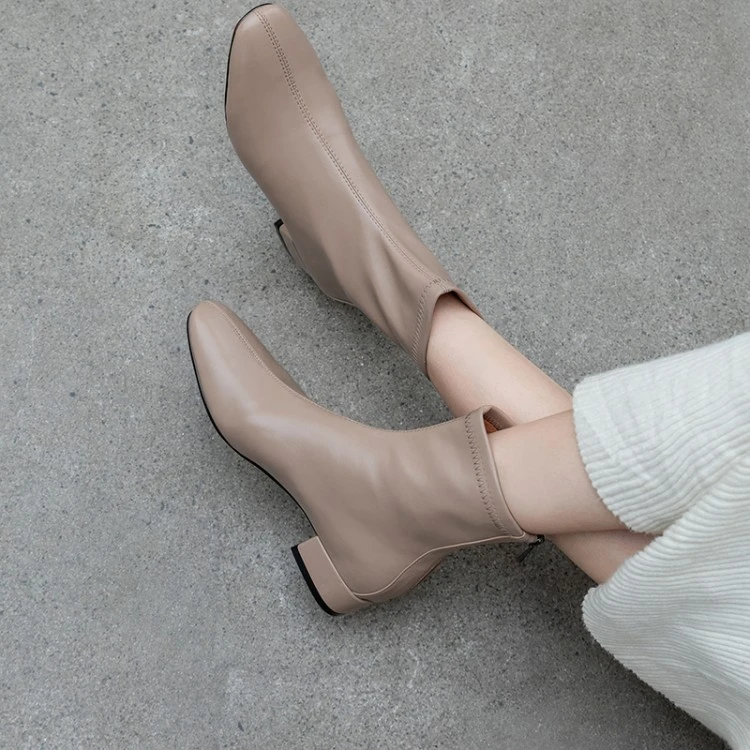 网红爆款真皮短靴女平底2023秋冬季方头加绒百搭软底低跟瘦瘦靴子