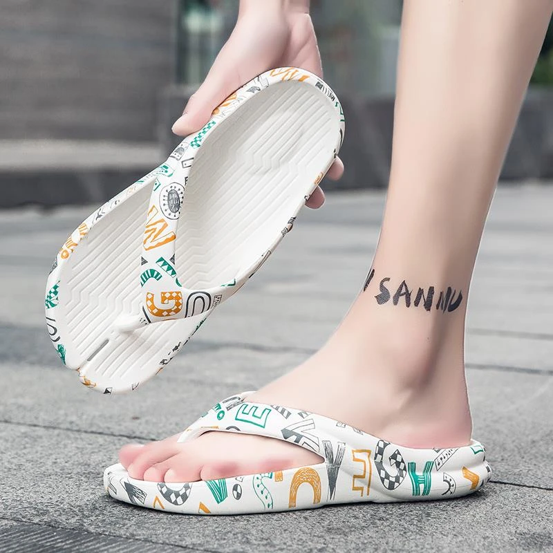 俞兆林轻奢高档人字拖男夏外穿越南夹脚拖鞋男防滑软底室内洗澡凉