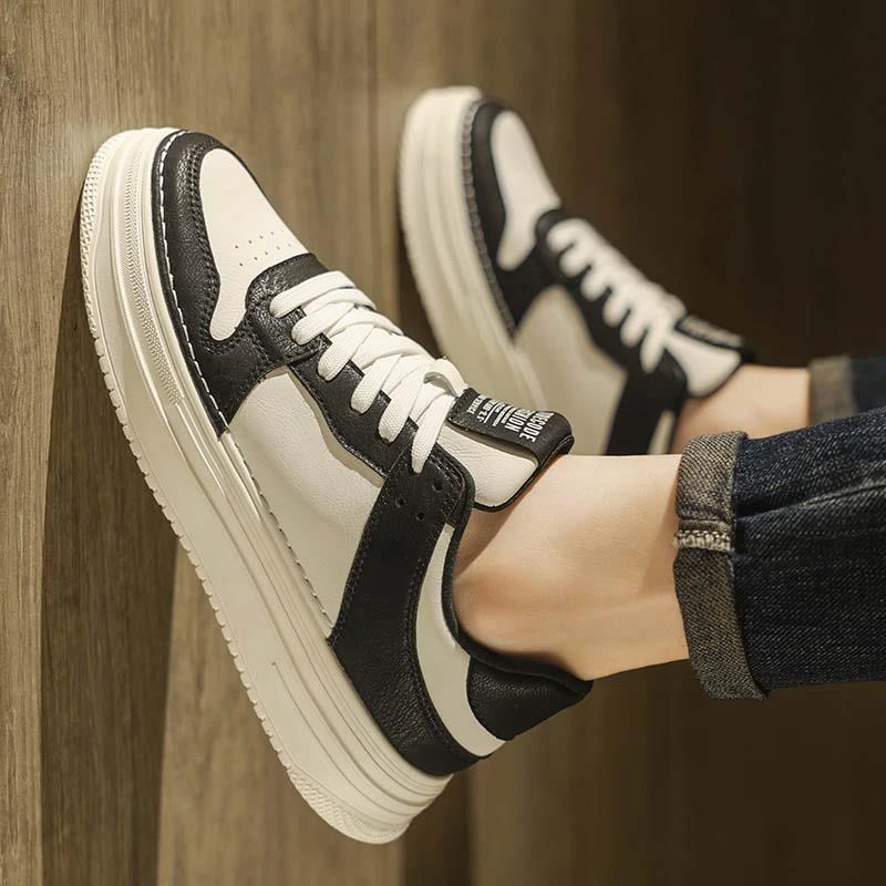 俞兆林鞋正品高级感鞋子男款2024新款男生运动百搭板鞋男士休闲鞋