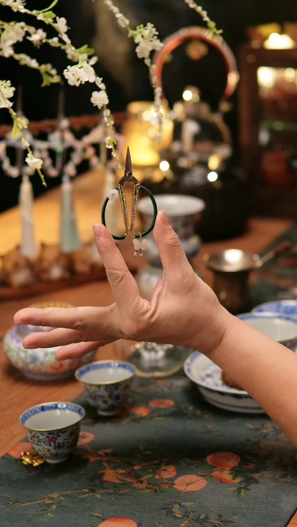 【闪购商品】密胺碟绿线剪刀