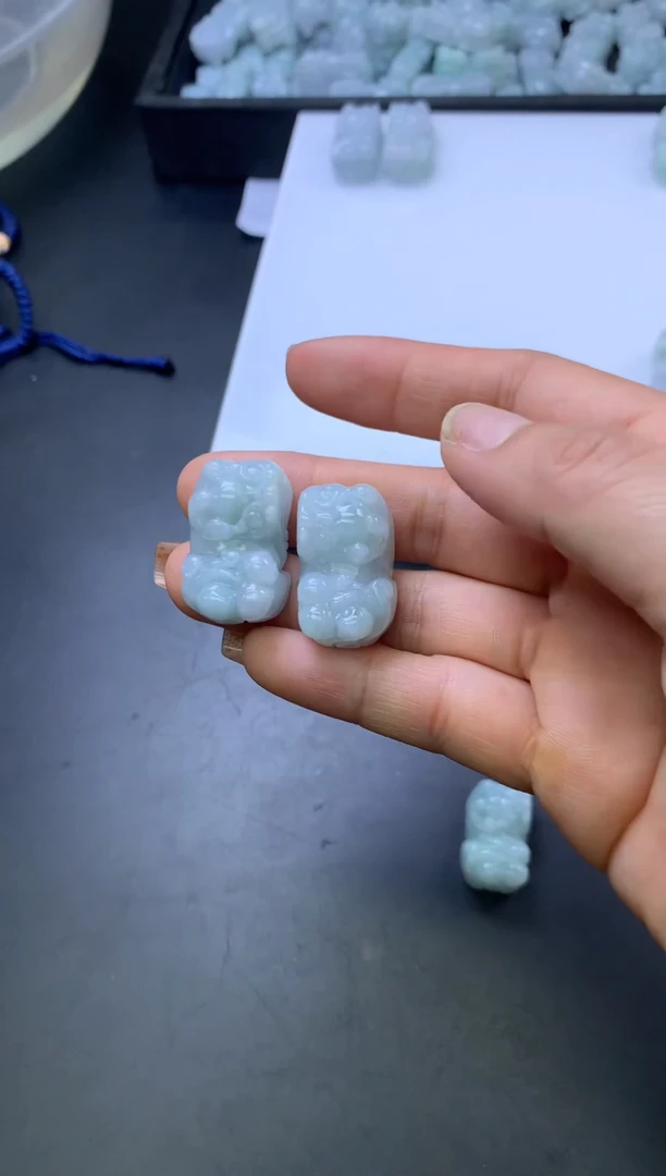 【闪购商品】翡翠吊坠(不含链)未镶嵌翡翠貔貅吊坠