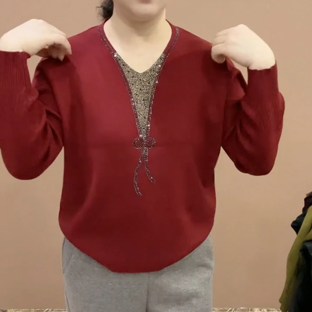 新款时尚气质百搭显瘦休闲圆领烫钻中老年打底衫