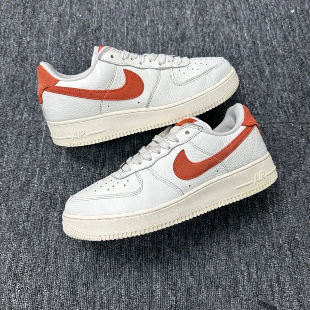 43码 af1白橙 二手无原盒 休闲鞋市价1799 成色可以