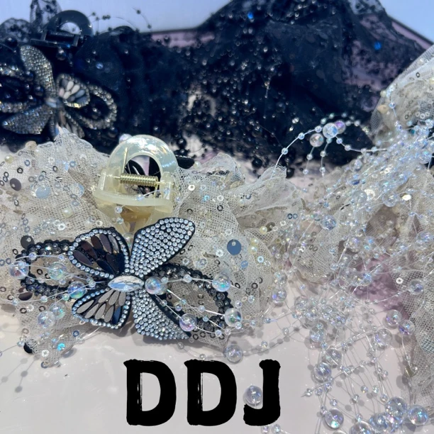 【蝴蝶精灵】温柔气质亮片百搭蝴蝶流苏抓夹发夹