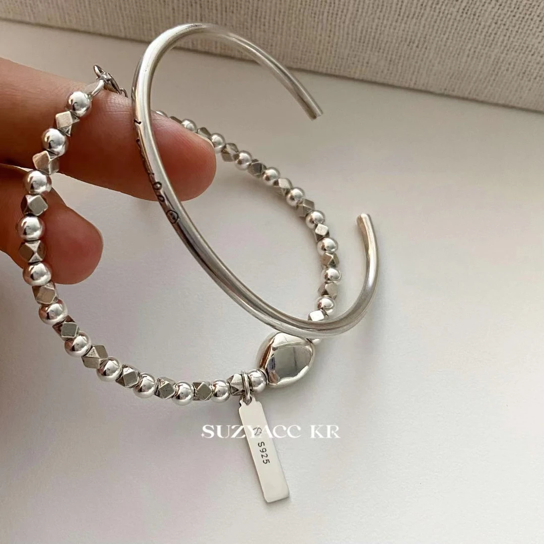 Suzyacc Kr 925银手链 百搭设计感笑脸银手镯串珠碎银子手链C0171