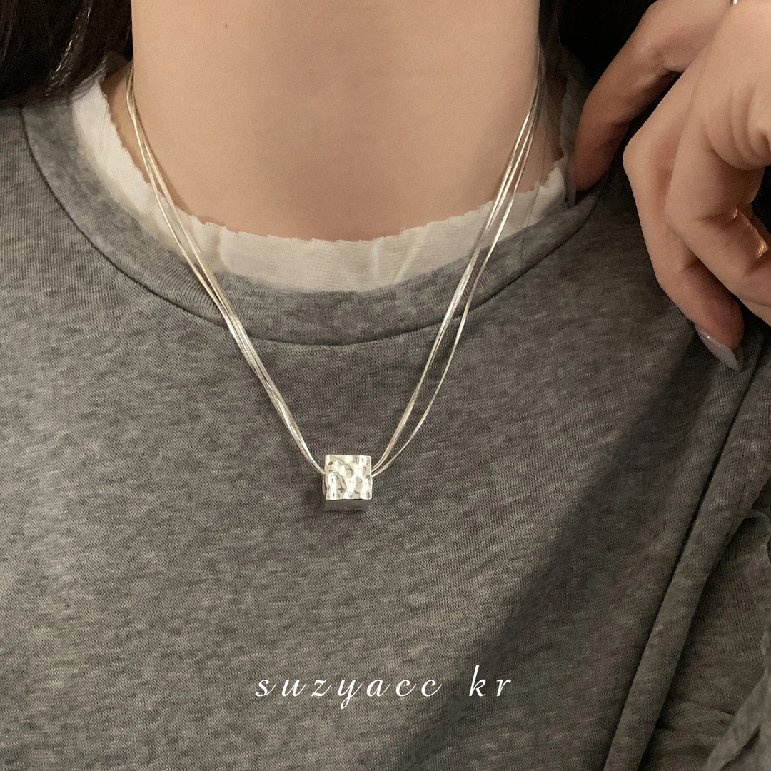 Suzyacc Kr 坠链均925银 重工纯银方块多层蛇骨链项链毛衣链X0884