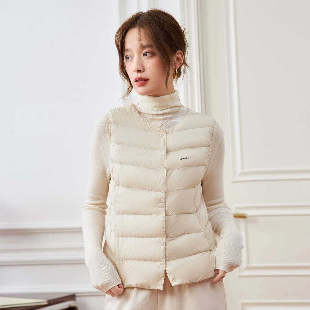 运动羽绒马甲女秋冬舒适鸭绒坎肩轻薄马甲内搭女百搭保暖外套女