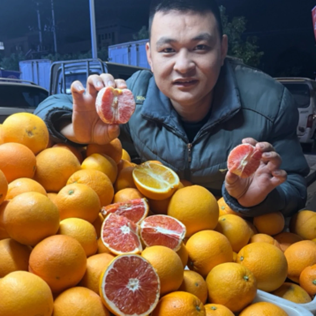 赣南血橙红肉橙子多汁香甜新鲜水果产地直发江西特产赣南脐橙