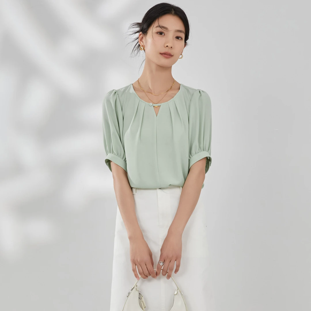 曼贝短袖衬衫女新款宽松泡泡袖抗皱高端气质百搭衬衣春芽绿上衣