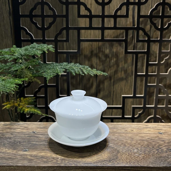 手工高档德化白瓷上釉薄胎纯白小元宝功夫茶具潮汕陶瓷小盖碗