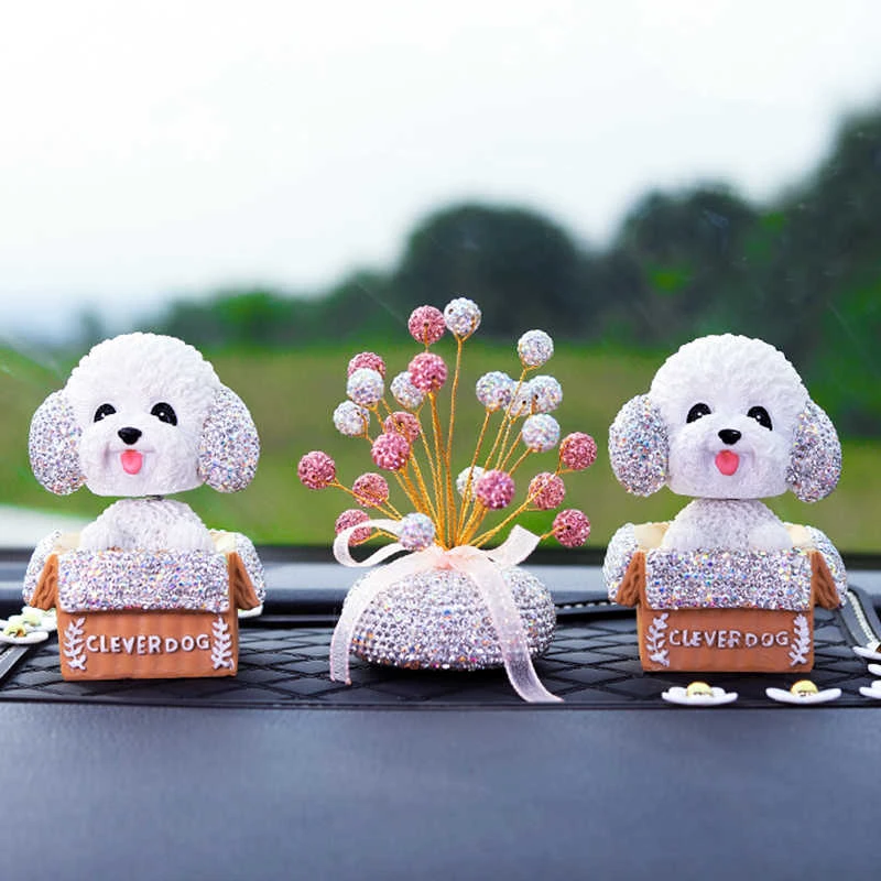 车载高级装饰品可爱摇头泰迪狗狗汽车中控台萌宠摆件车上香薰用品