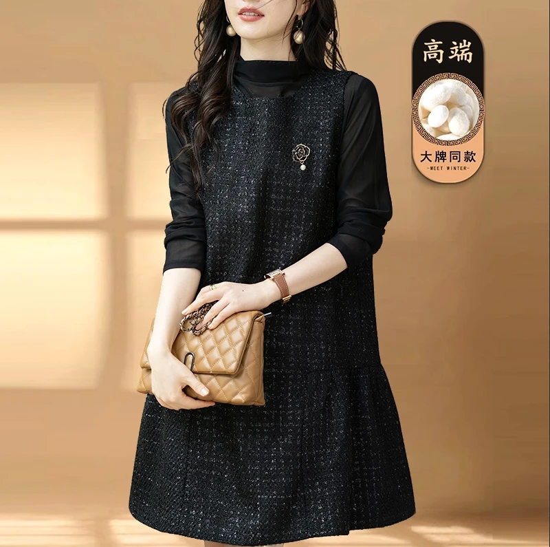 无袖小香风马甲连衣裙女百搭裙2024秋冬季新款中老年妈妈舒适女装