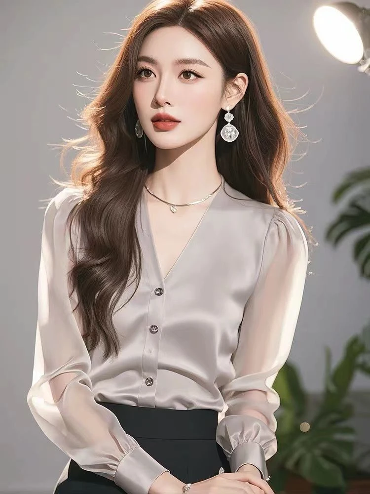 2560#灰色缎面长袖衬衫女春秋新款法式v领气质时尚洋气上衣