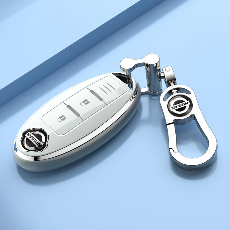 适用2022款日产逍客豪华版钥匙套骐达汽车装饰用品大全途达车内壳