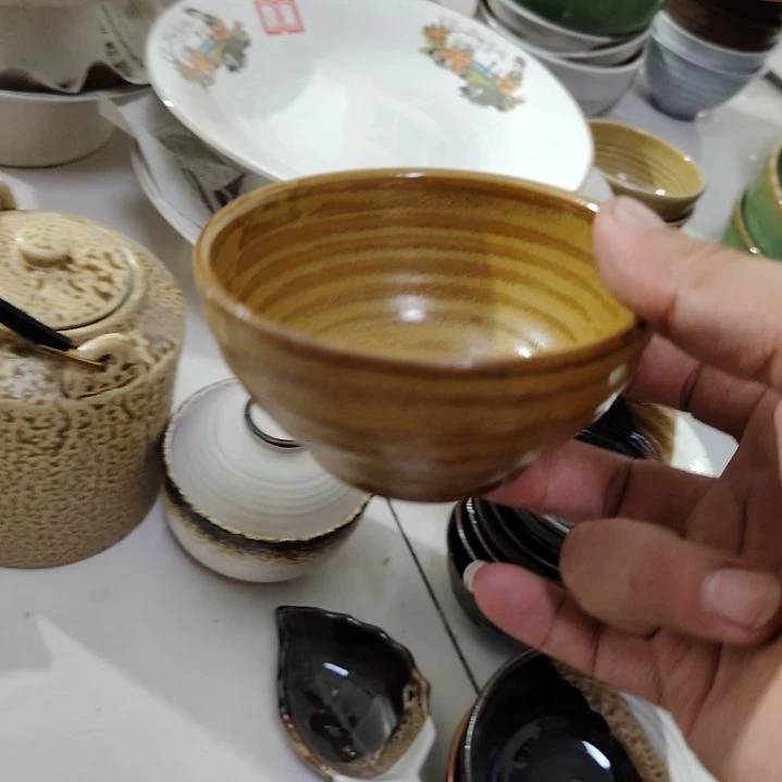 摆件陶瓷盘子碗啥都有