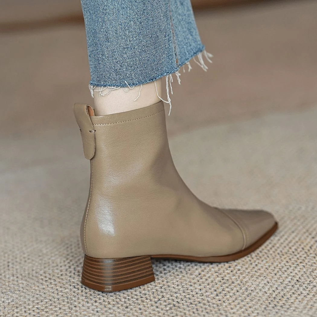 3厘米手工女鞋方头粗跟靴子女2024新款通勤低跟羊皮舒适防滑短靴