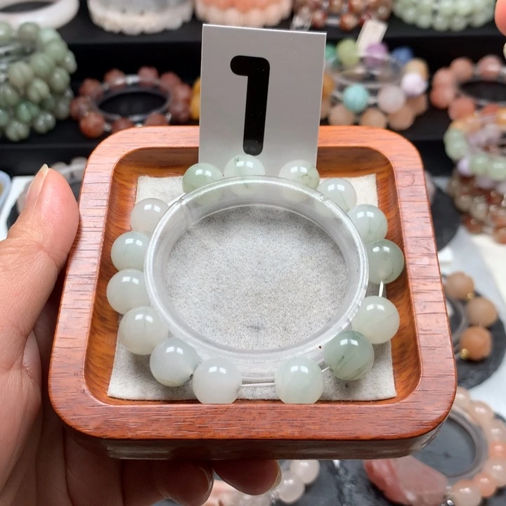 石英质玉手链未镶嵌