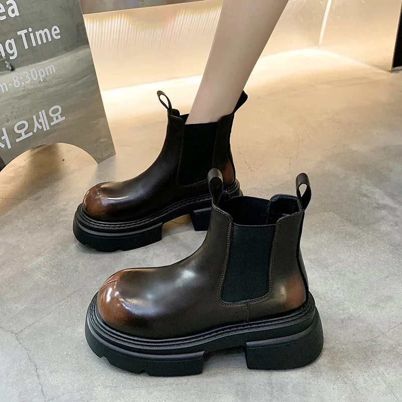 烟筒靴女2023秋季新款松糕厚底短筒切尔西靴英伦风炸街机车小短靴