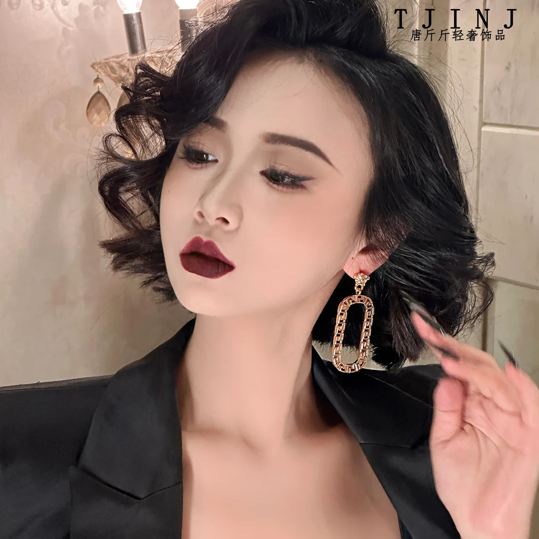 铜合金耳饰 【南法秀场】设计师款高级感回字纹镂空长款耳饰