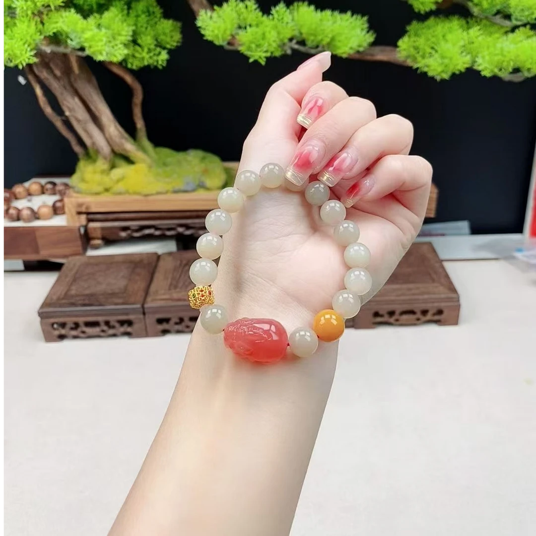 【春姐珠宝】天然藕粉和田玉手串10nn搭配貔貅 18K金配饰