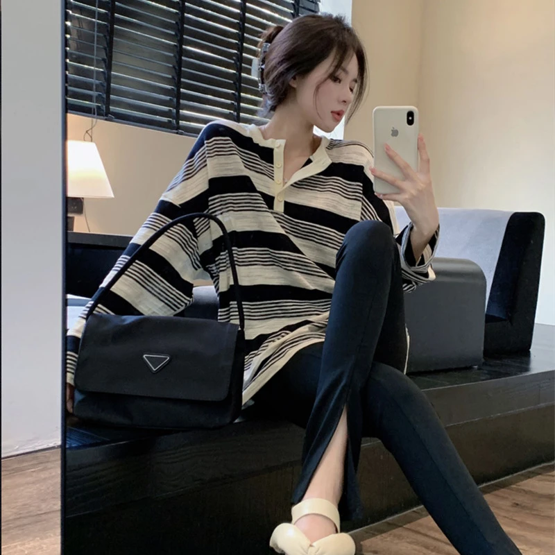 条纹长袖t恤女2023新款秋季大版宽松洋气内搭打底衫圆领上衣外穿