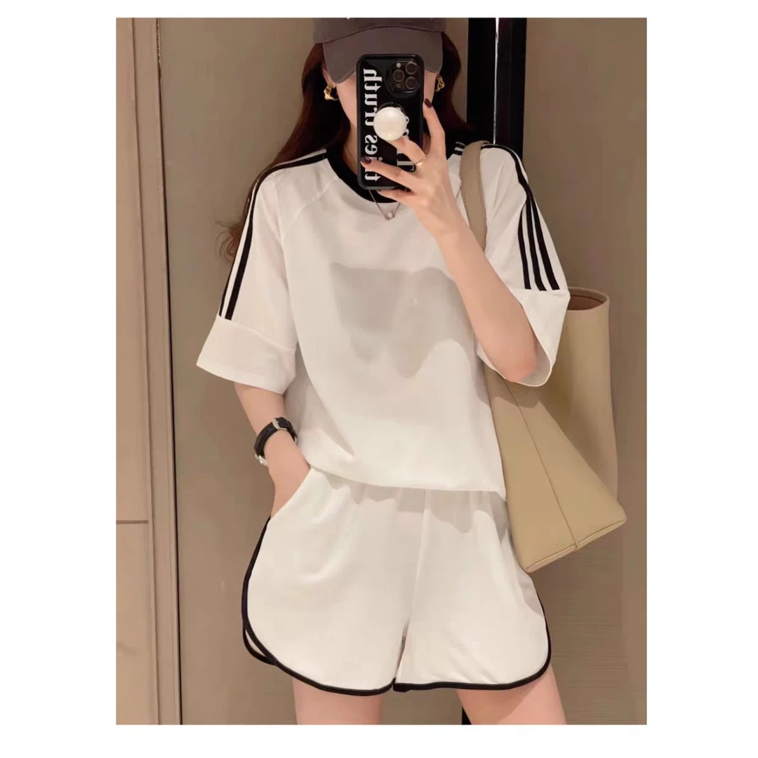 潮牌欧货白色运动服套装女夏季薄款三条杠短袖休闲短裤气质两件套