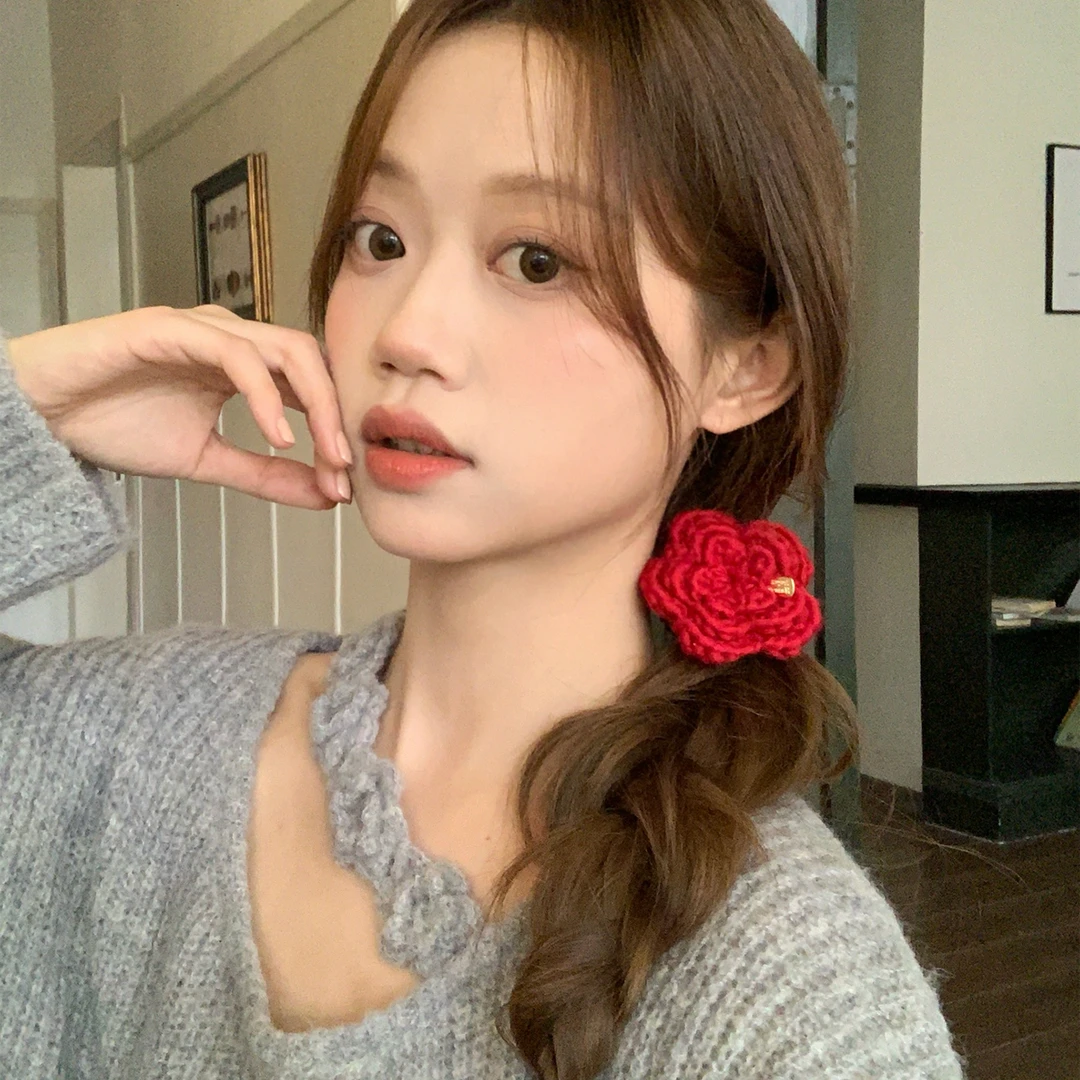 复古红玫瑰金标丝绒发圈气质百搭毛线花朵皮筋头绳高级感发饰头饰