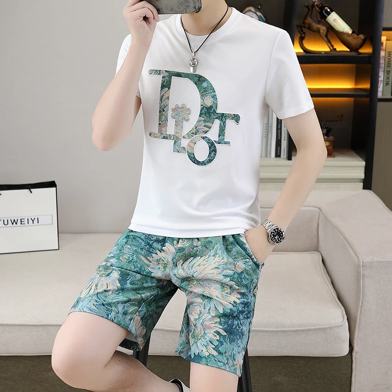 高级感套装男士新款短袖短裤两件套时尚百搭青年白色半袖男装t恤
