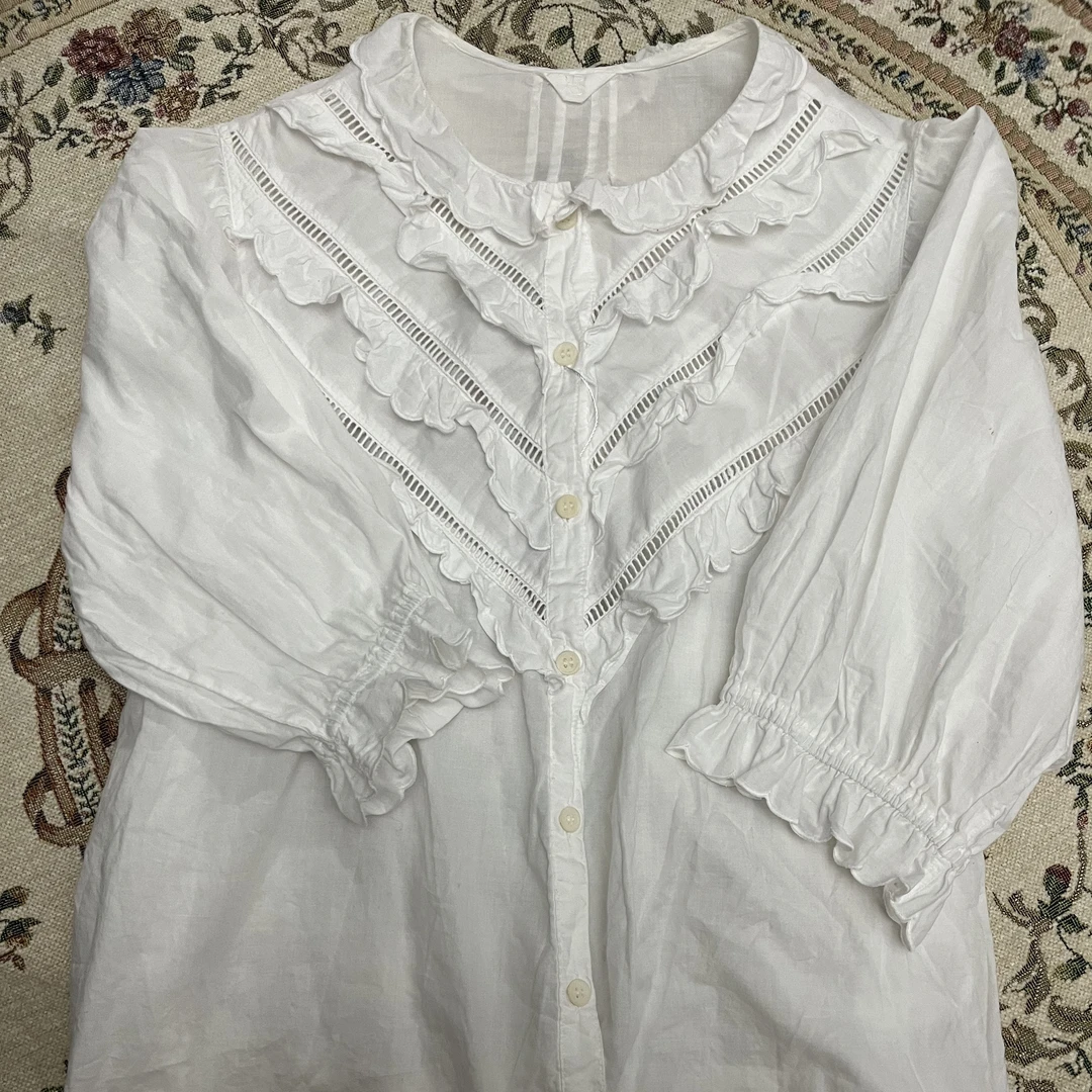 舒适可爱花边蕾丝女衬衫