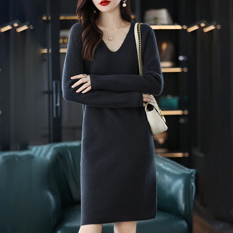 气质显瘦羊毛衫女V领中长款内搭毛衣裙百搭针织打底羊绒连衣裙女