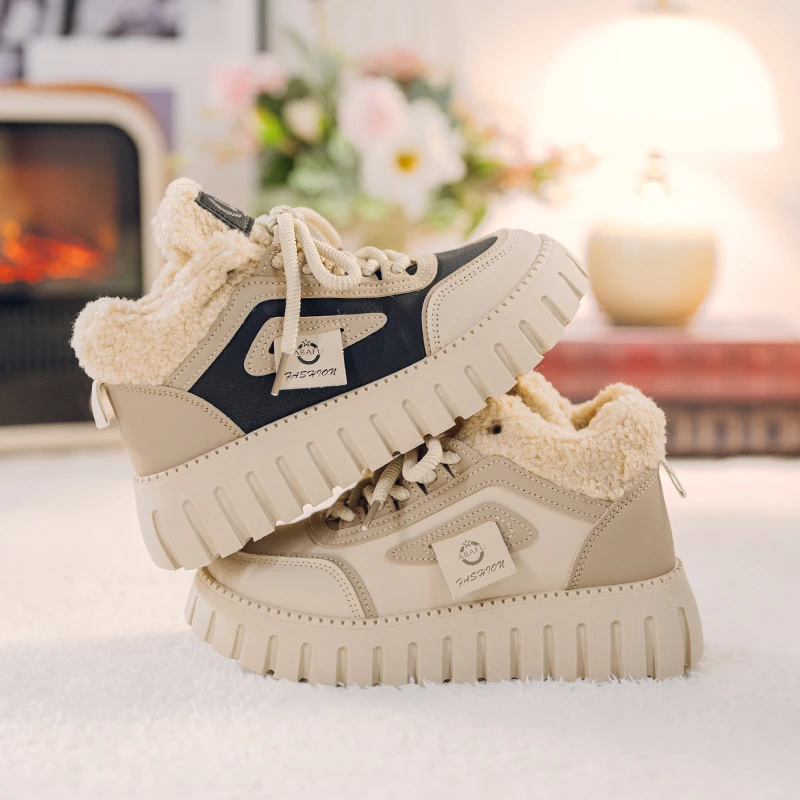 2024秋冬棉靴新款高帮加绒保暖时尚女厚底百搭休闲运动板鞋潮鞋