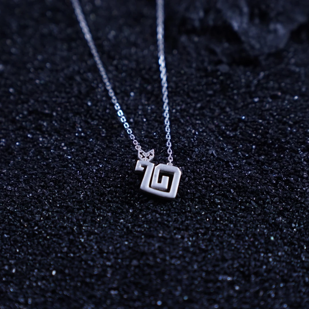 盘王印 吊坠925银 轻奢时尚百搭简约小众气质经典慢城蜗牛项链