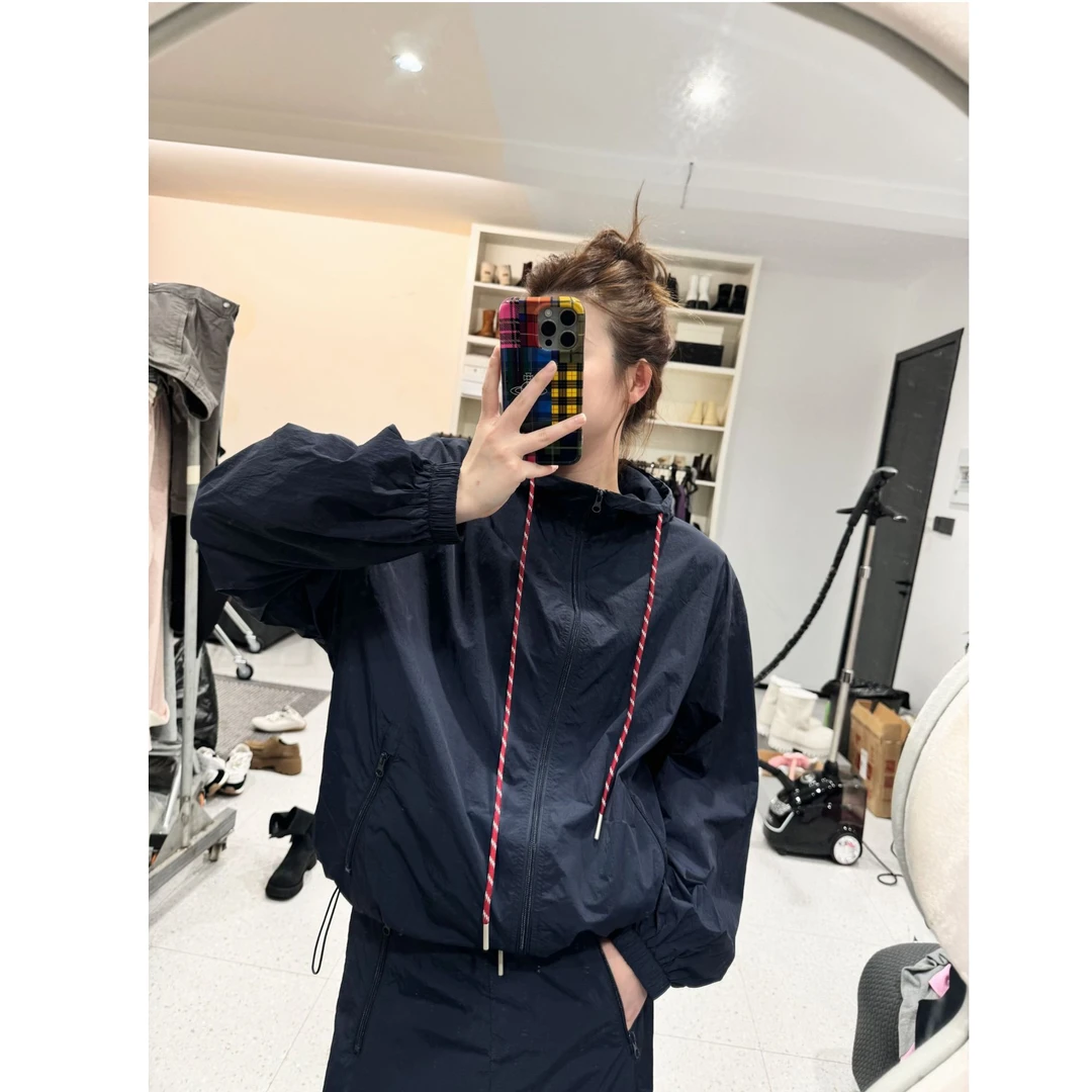 晶咕【青春派】连帽撞色抽绳长袖上衣+松紧高腰直筒半身裙套装