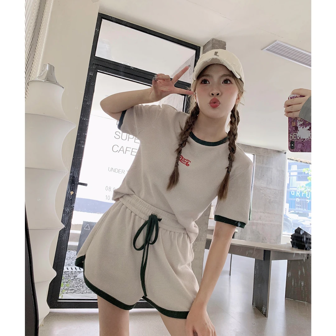 晶咕白标~修身短袖T恤工字背心阔腿短裤套装女夏季大码三件套时尚