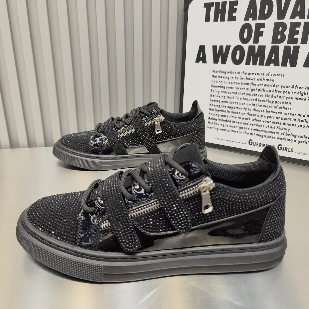 潮男时尚闪光水钻个性板鞋舒适百搭低帮休闲鞋男士潮流