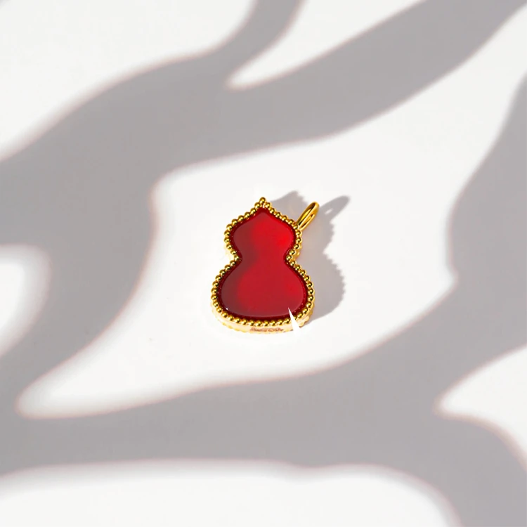 【玉赢-悦享】18K金红玛瑙葫芦吊坠-S00920