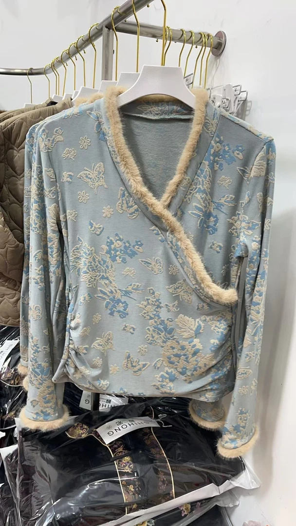 舒衣社自制 气质时尚显瘦碎花长袖修身刺绣冬复古打底衫加绒上衣