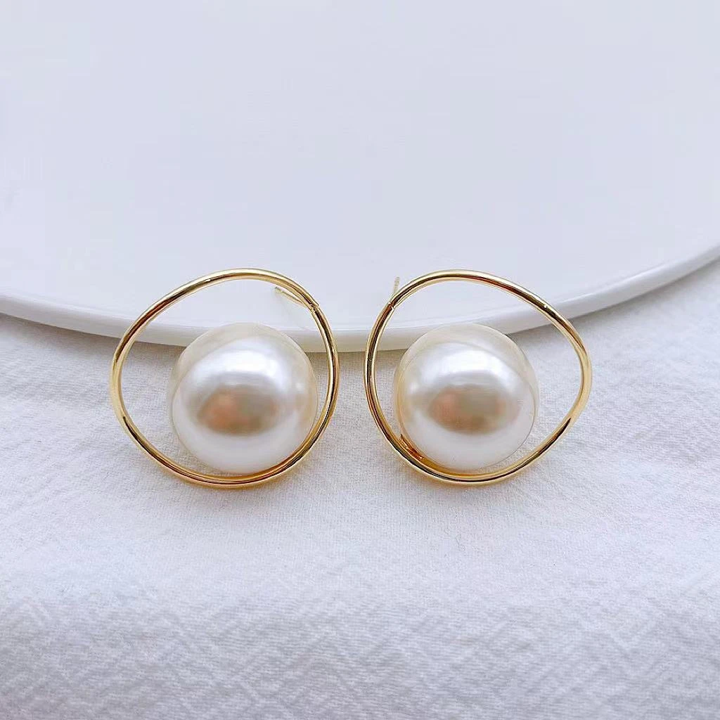 铜合金仿珍珠耳饰 a102 气质起身大眼睛珠珠耳钉时尚银针37758