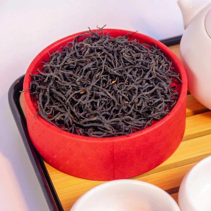 高山古树红茶—正宗贵州遵义红茶蜜香厂家直销罐装新茶