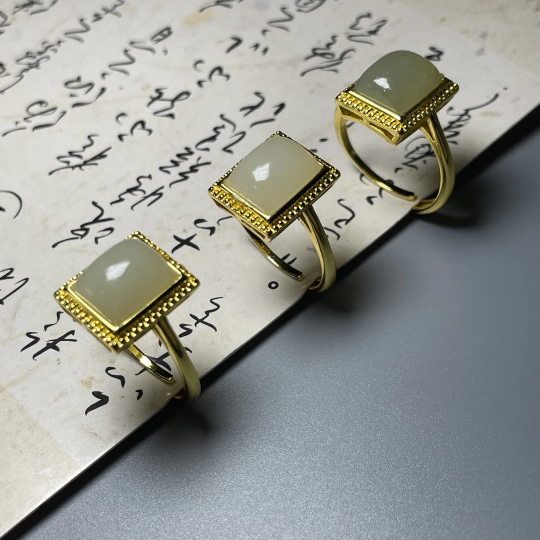 天然和田玉百搭晴水小方戒H221(多样性发货拍一发一)