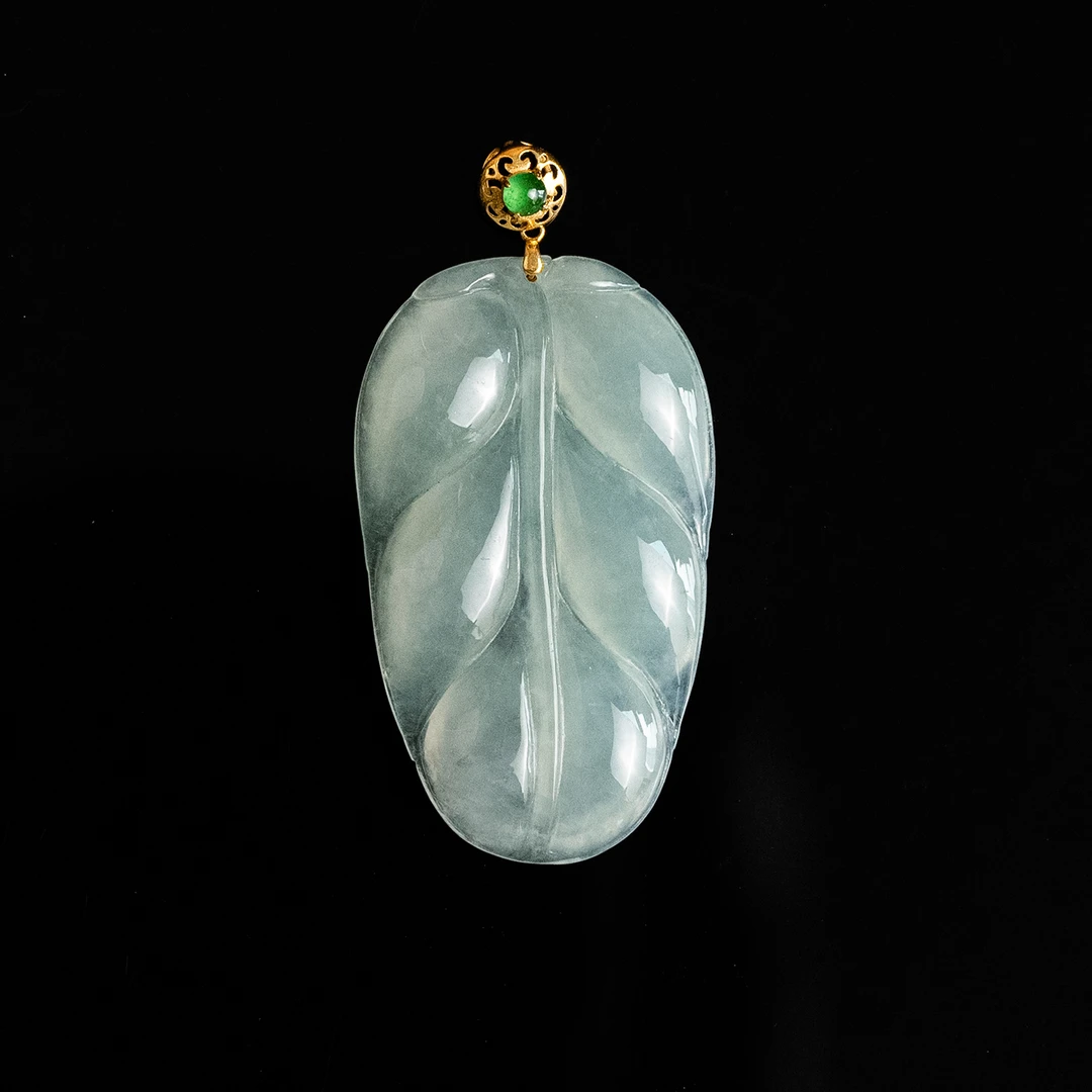 金750翡翠叶子送妈妈气质女生高端大气雕刻平安无事精致