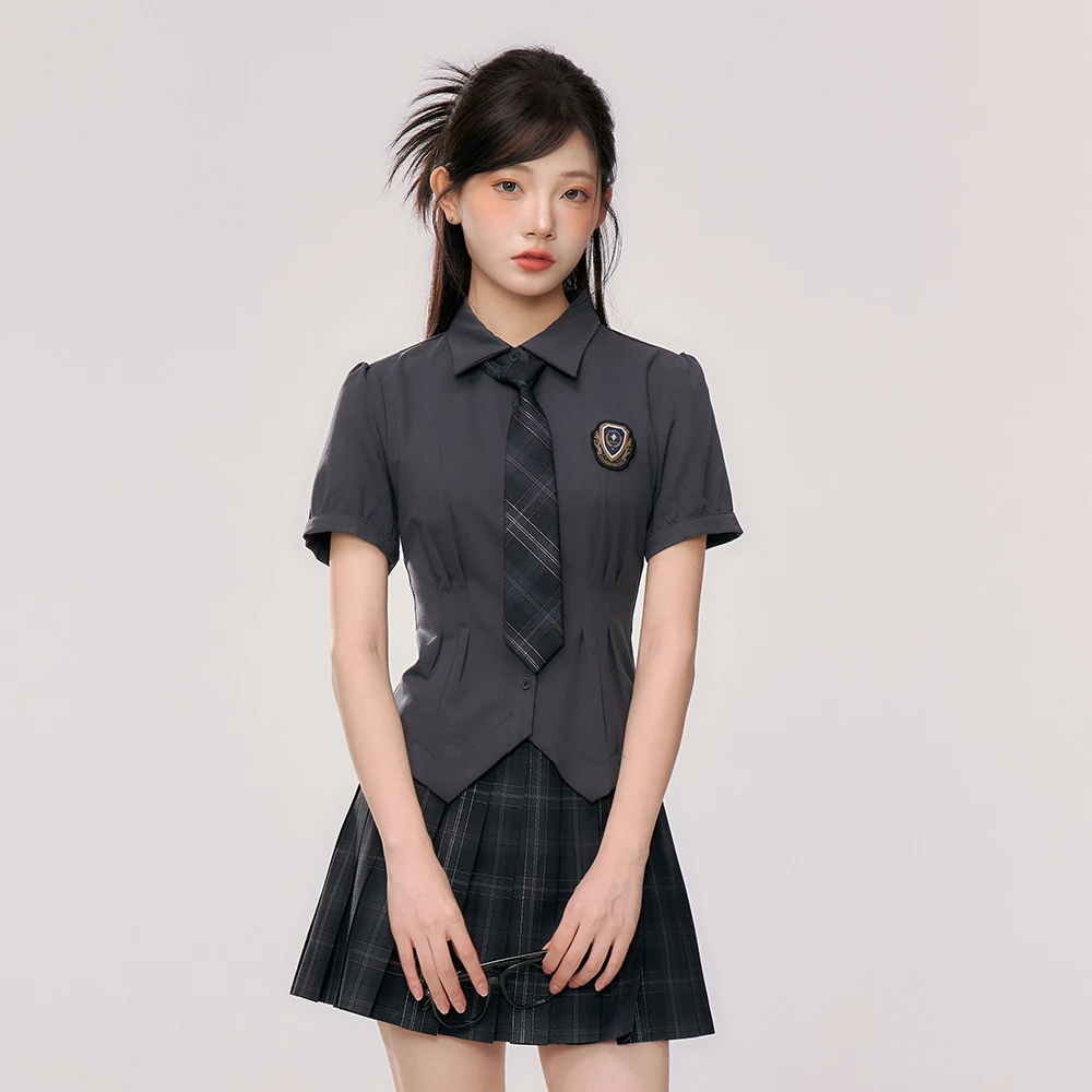 松露 灰色短袖收腰衬衫 织物猪原创学院风衬衣格裙显瘦jk制服