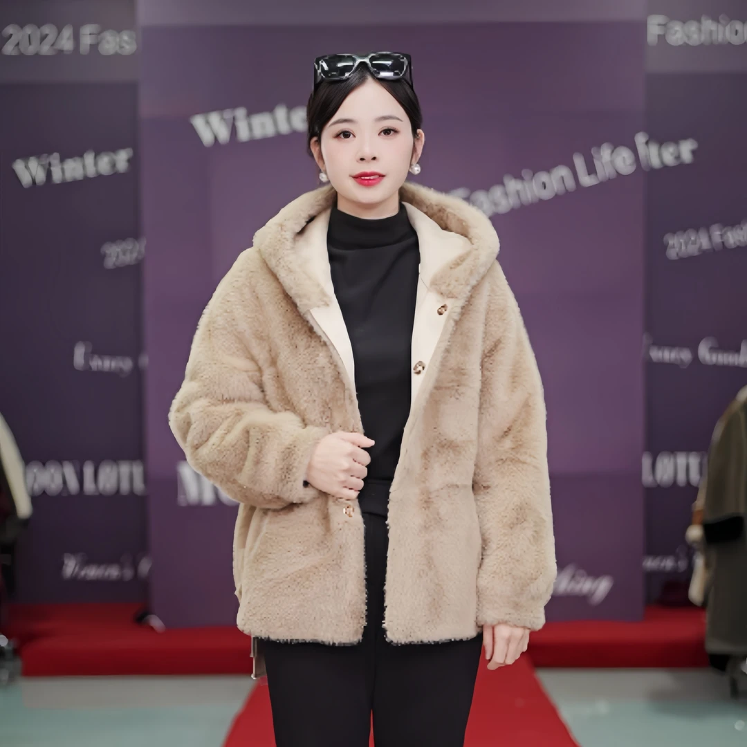 1039冬季时尚气质女士保暖潮流外套休闲连帽秋冬设计师