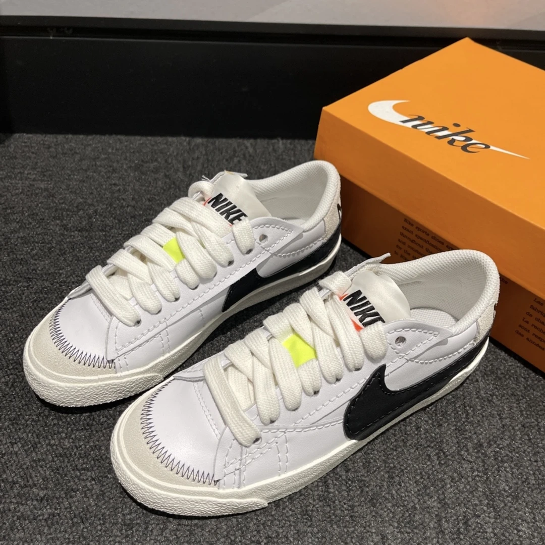 Nike/耐克 Blazer Junbo 白黑 复古 休闲 低帮 板鞋 DN2158-101