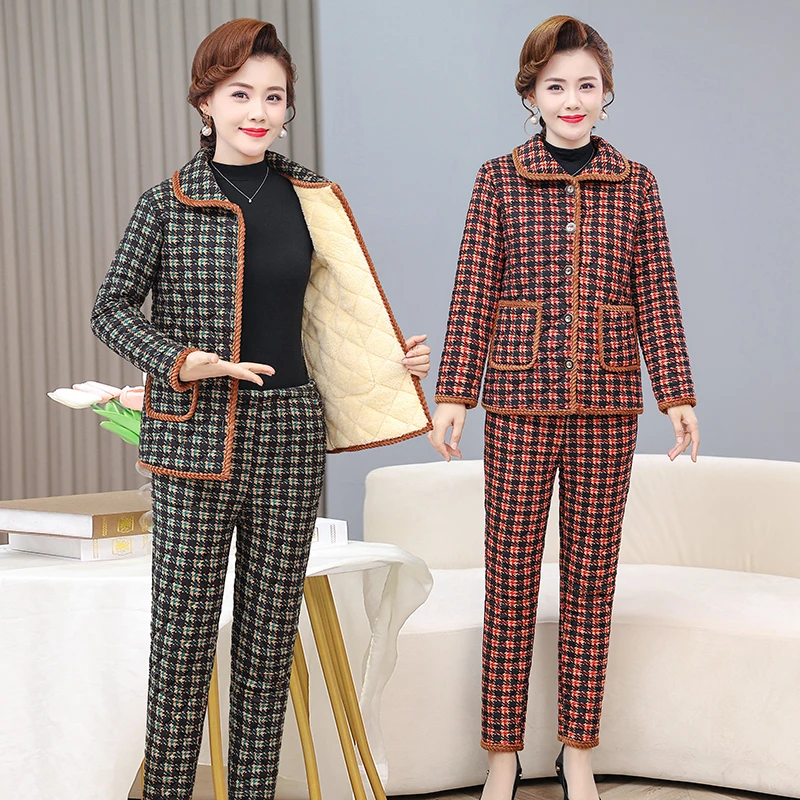 【熊夫人】冬季新款加绒保暖格子妈妈装棉衣棉裤套装中年女加厚棉袄