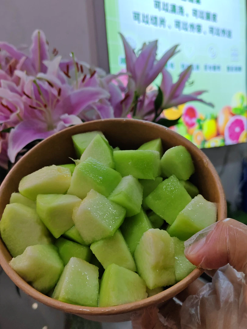 奶香蜜瓜切盒（不低于500g）