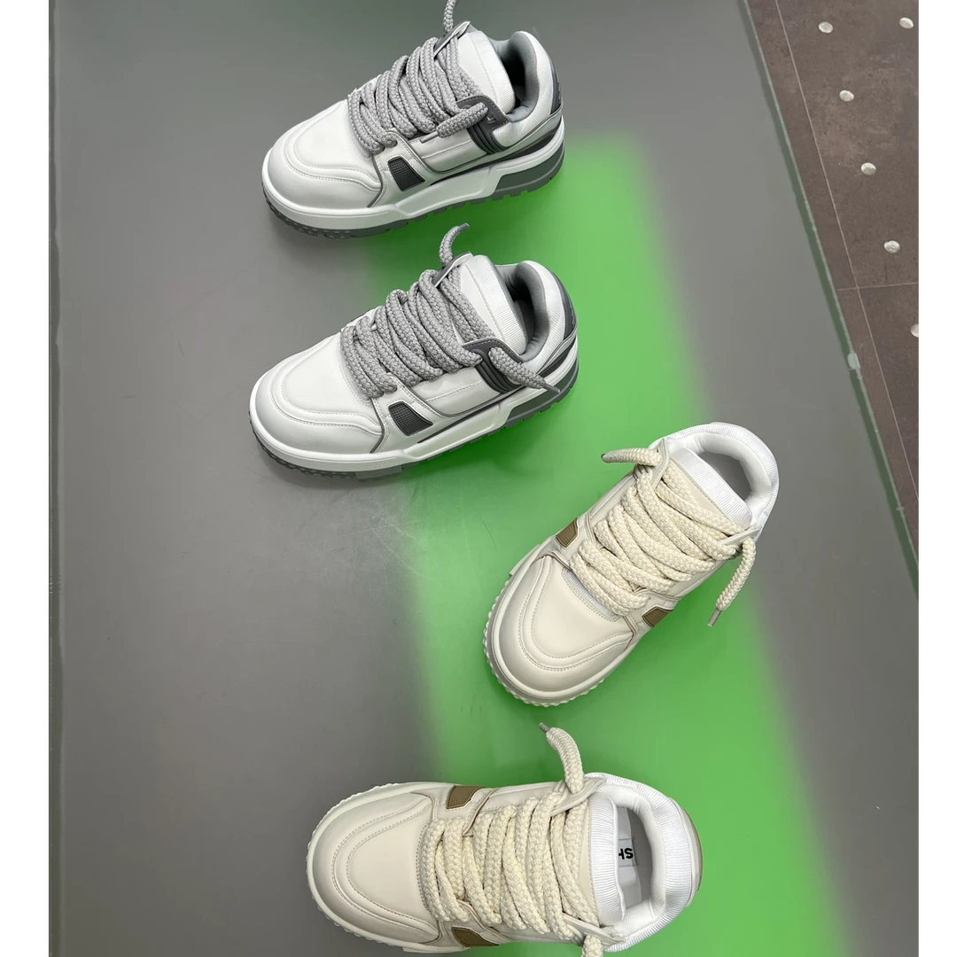 李COCO胶囊休闲百搭鞋