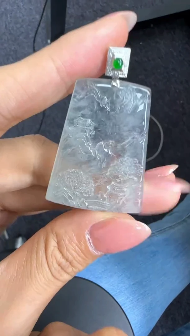 【闪购商品】翡翠颈饰18K金镶嵌珠宝玉石S55