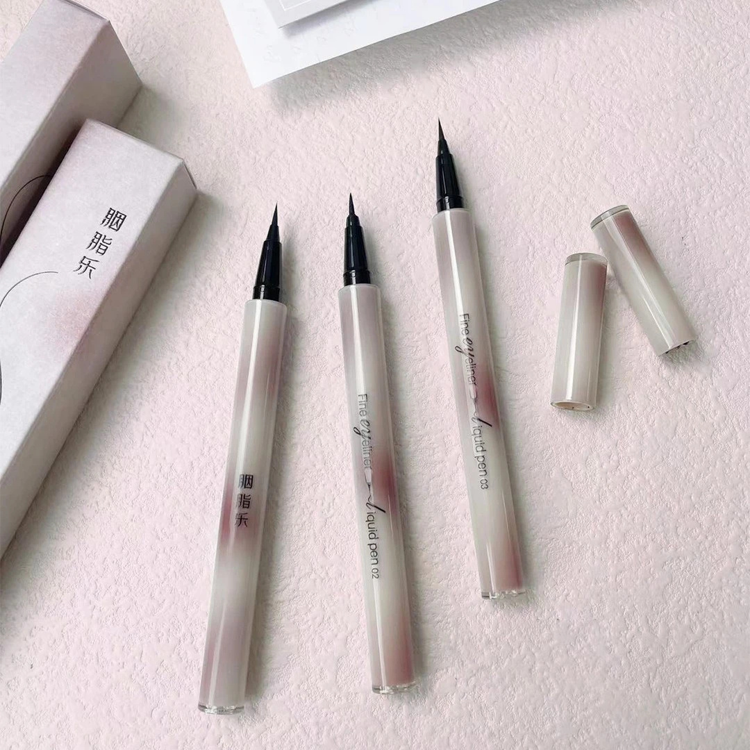 胭脂乐精细流云眼线液笔极细眼线笔YE1001